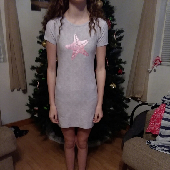 Dress - Picture 1 of 2
